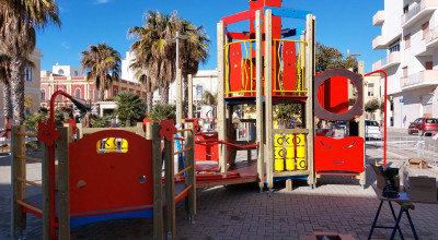 Nuova area giochi in Piazza Carducci - Sindaco Minerva: Una città...