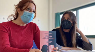 Non fare la femminuccia!, il libro di Roberto Piumini consegnato alle s...