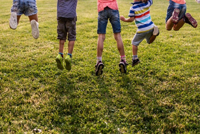 Avviso Pubblico rivolto alle famiglie con figli di età tra i 3 e i 14 ...